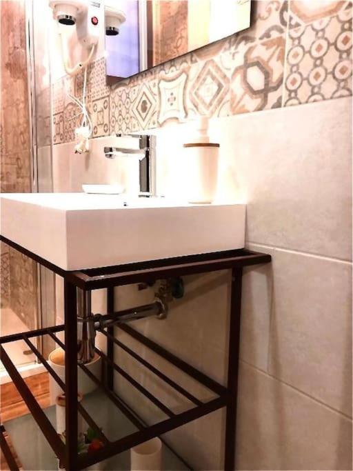 Al Vecchio Arco A Bari Vecchia Apartment Екстериор снимка